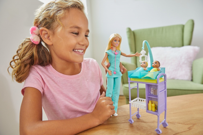 Barbie You Can Be Anything Papusa Doctor Pediatru  [4]