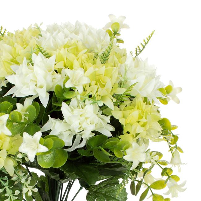 Buchet decorativ artificial cu flori de crizanteme albe [2]