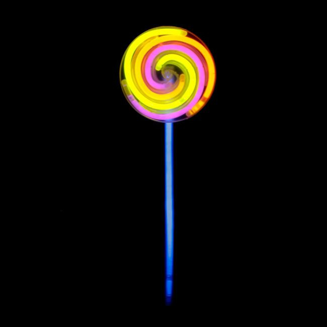 Descoperă Candy Glow in the Dark 0,5x20cm [2]