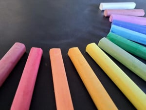Creta colorata cu pigmenti naturali pentru tabla,set 12 bucati/set [2]