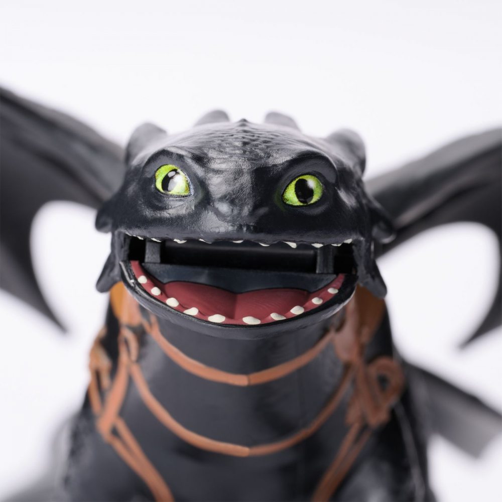 CUM SA ITI DRESEZI DRAGONUL SET DRAGON TOOTHLESS SI FIGURINA VIKING HICCUP [7]