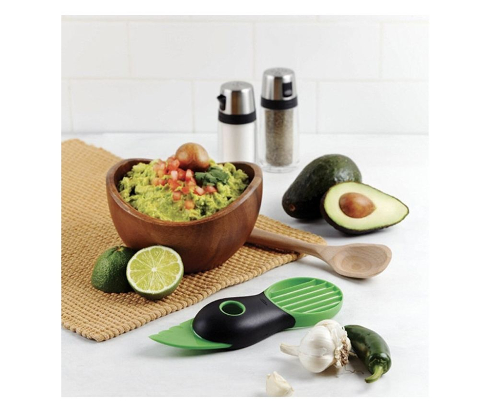 Cutit special 3 in 1 pentru curatat si feliat avocado [8]