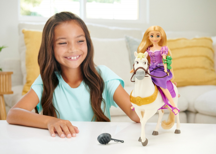 Disney Princess Set Papusa Rapunzel si Calul Maximus  [3]