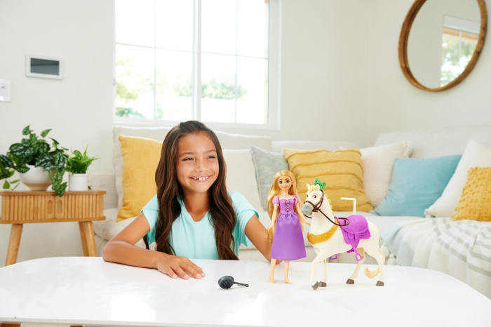 Disney Princess Set Papusa Rapunzel si Calul Maximus  [4]