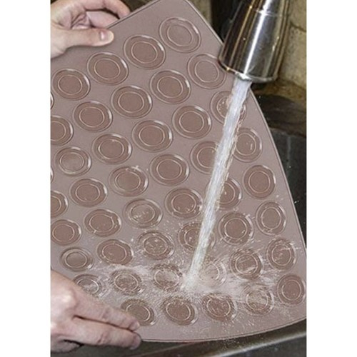 Forma din silicon pentru macarons, 2 dimensiuni, 48 orificii, 38,5 x 28,5 x 0,3 cm, maro [6]