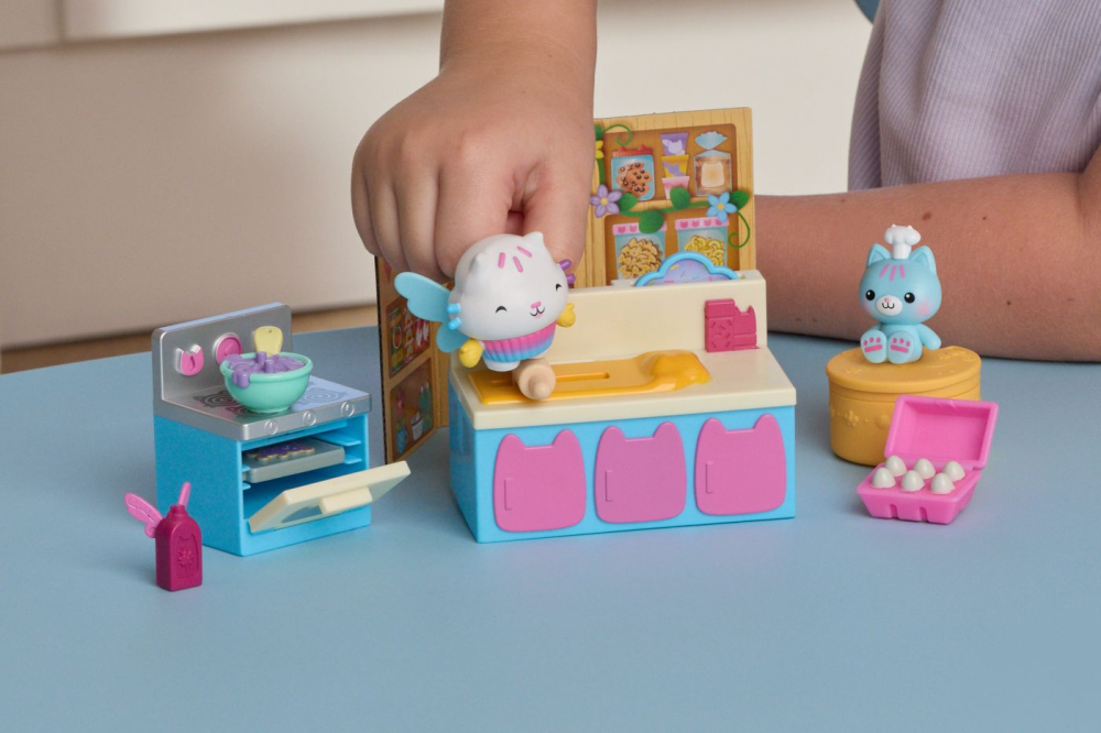 GABBYS DOLLHOUSE FAIRYLANDIA SET DE JOACA BUCATARIA MAGICA A PISICII CAKEY CU FIGURINE SI ACCESORII [6]