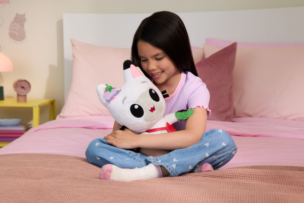 GABBYS DOLLHOUSE FILMUL PISICA INTERACTIVA PANDY PAWS DE PLUS [4]