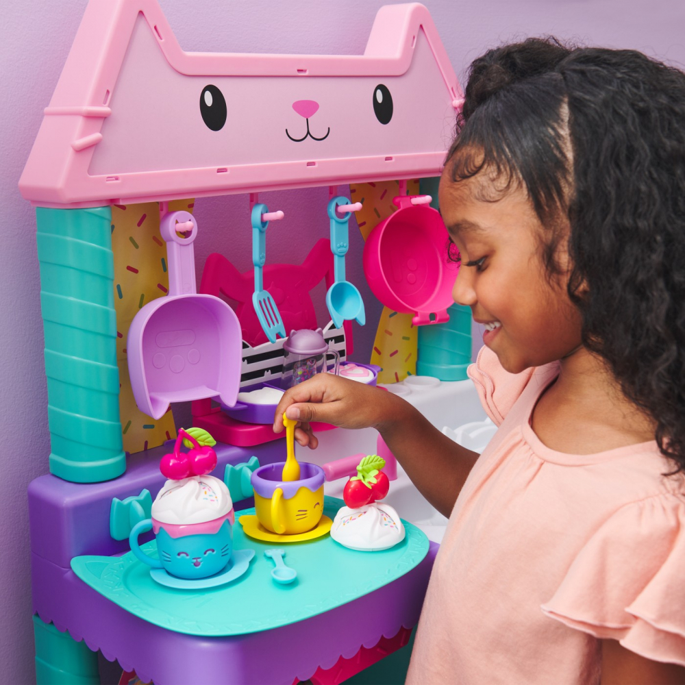 Set de joaca Gabbys Dollhouse-Petrecerea cu prajituri [6]