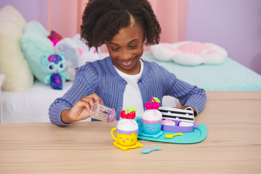 Set de joaca Gabbys Dollhouse-Petrecerea cu prajituri [3]
