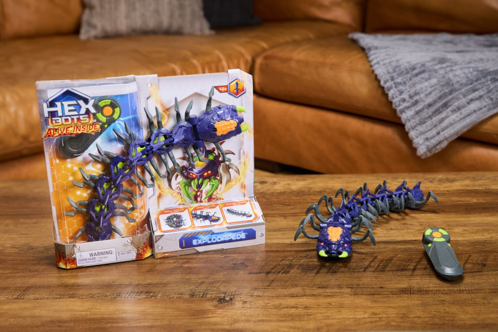 HEX BOTS VIU IN INTERIOR EXPLODAPED CENTIPEDE CATARATOR CU TELECOMANDA [2]