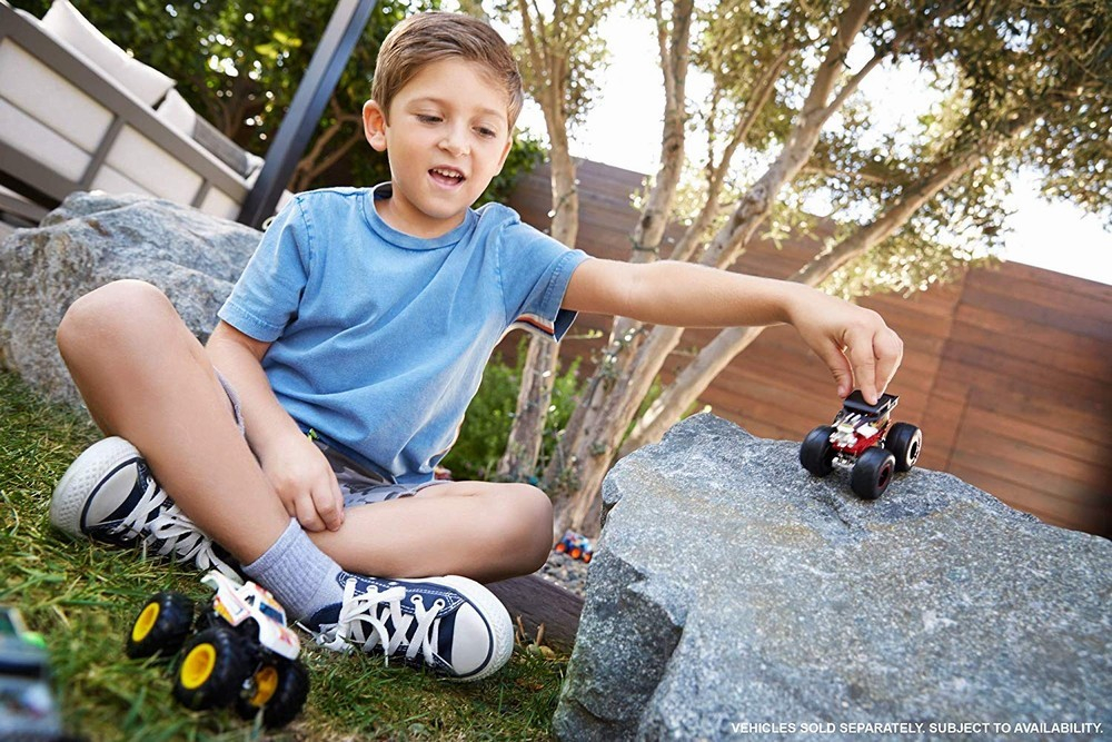 HOT WHEELS MONSTER TRUCK MASINUTA SCARA 1:64 [5]