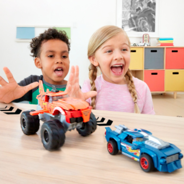 Hot Wheels Monster Truck Mega Set Construcție Cursa Tiger Shark Chomp  [4]