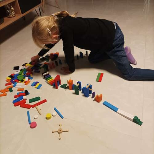 Joc Domino din lemn cu saculet inclus, multicolor,360 piese [7]