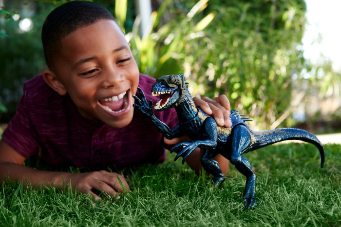 Jurassic World Dino Trackers Track N Attack Dinozaur Indoraptor [3]