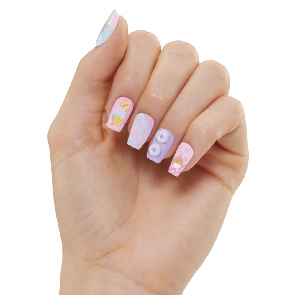 L.O.L. SURPRISE! OMG SWEET NAILS CANDYLICIOUS SPRINKLES SHOP SET PAPUSA CU ACCESORII [10]