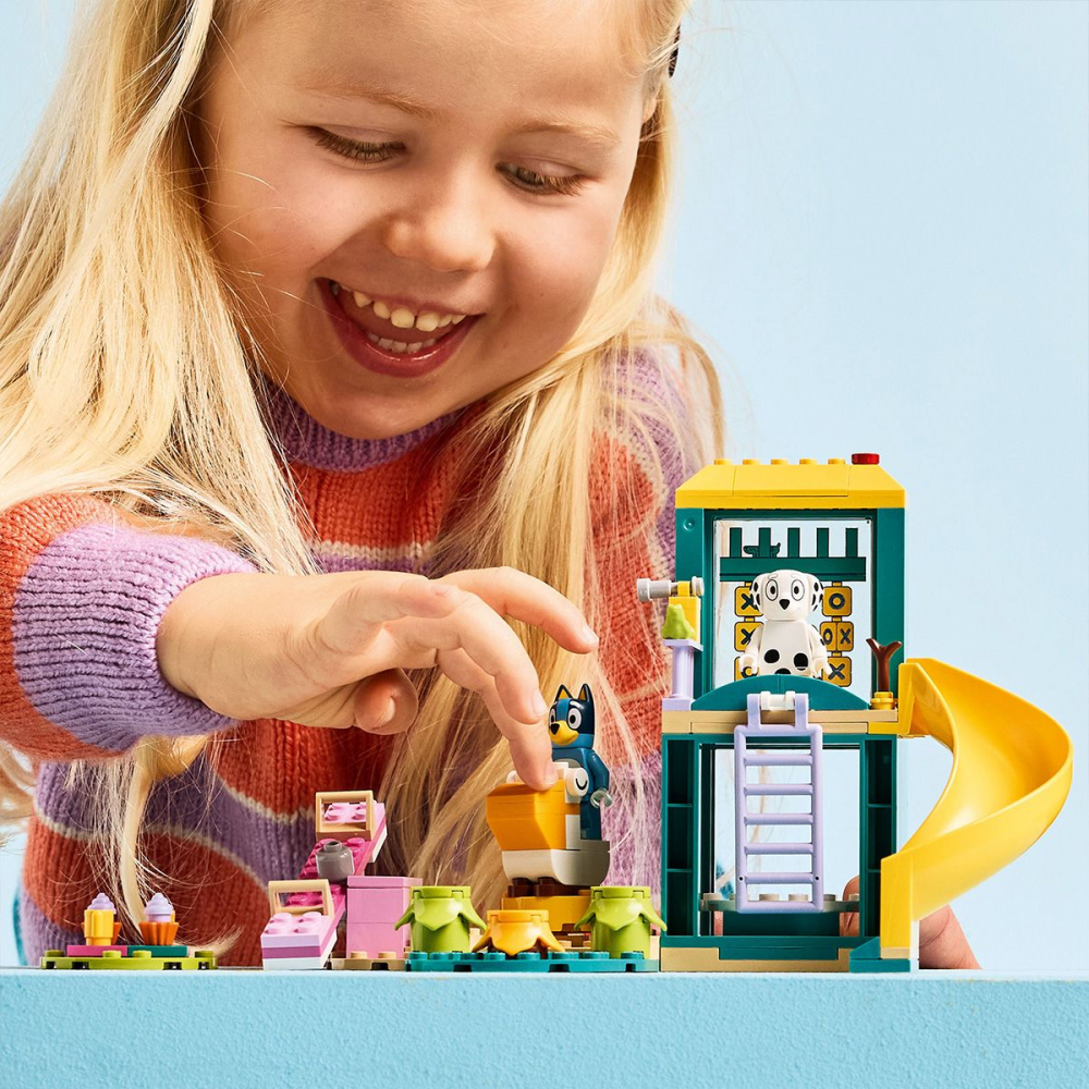 LEGO BLUEY DISTRACTIE LA LOCUL DE JOACA CU BLUE SI CHLOE 11201 [4]