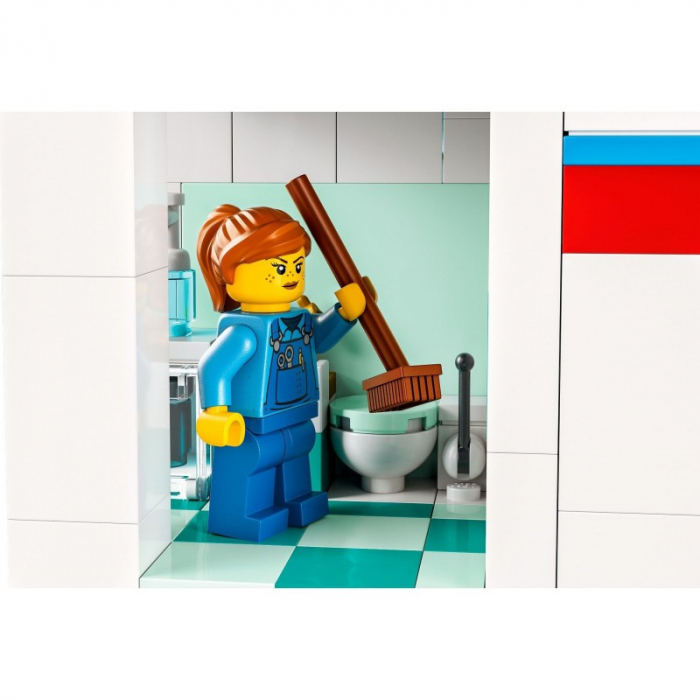 LEGO CITY SPITAL 60330  [9]