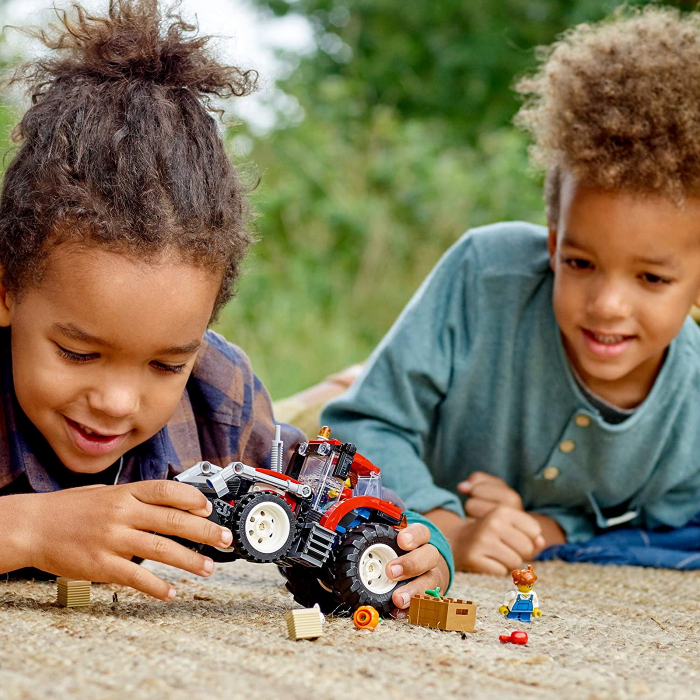 LEGO City Tractor 60287  [3]