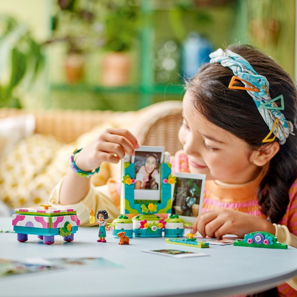 Lego Disney Rama Foto Si Cutia Cu Bijuterii Ale Lui Mirabel 43239 [3]