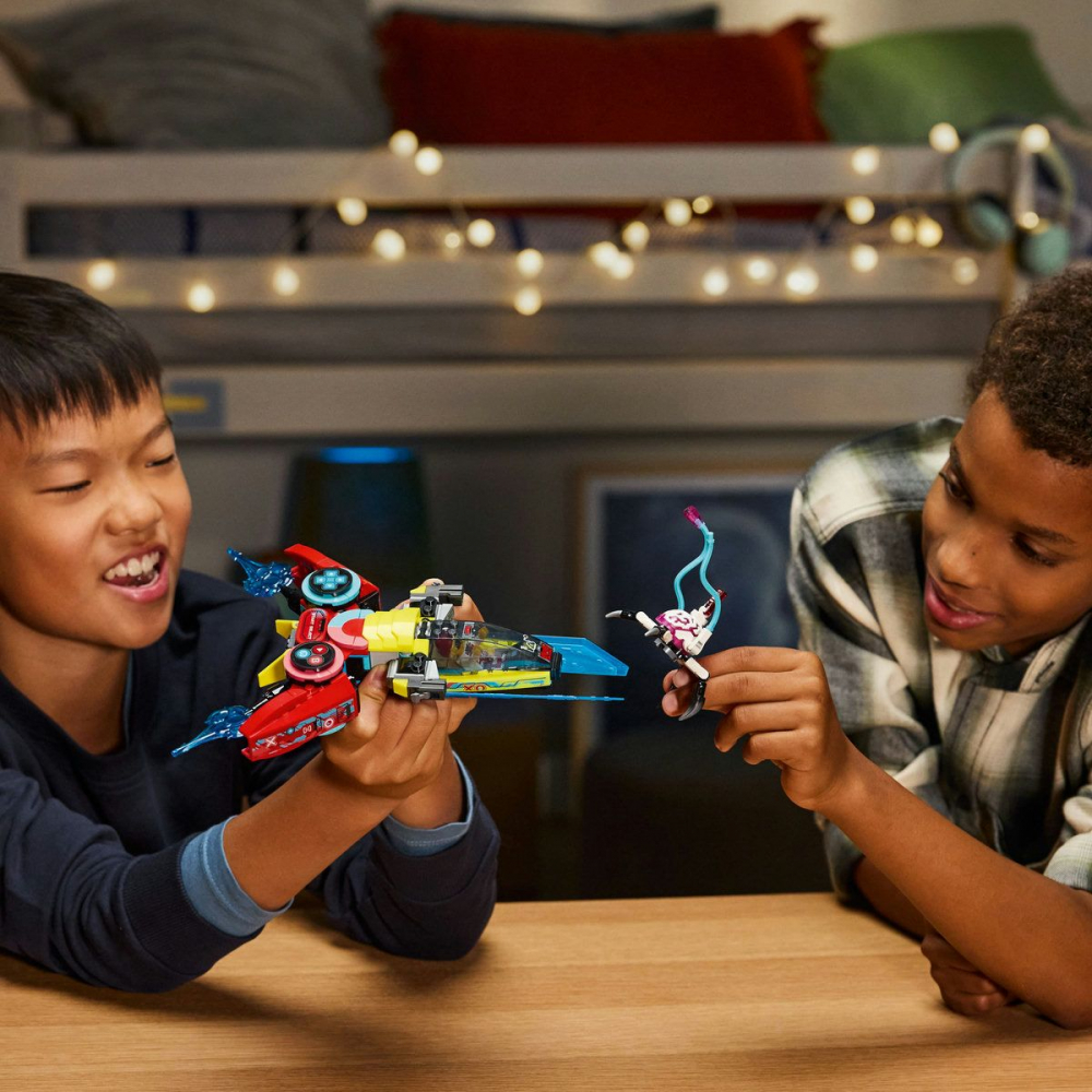 LEGO DREAMZZZ CONTROLERUL-AVION CU REACTIE AL LUI COOPER 71489 [3]