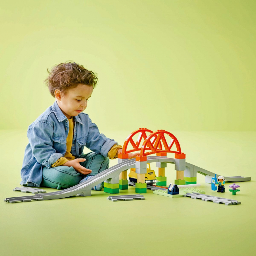LEGO DUPLO SET DE EXTINDERE POD CU SINE DE CALE FERATA 10426 [3]