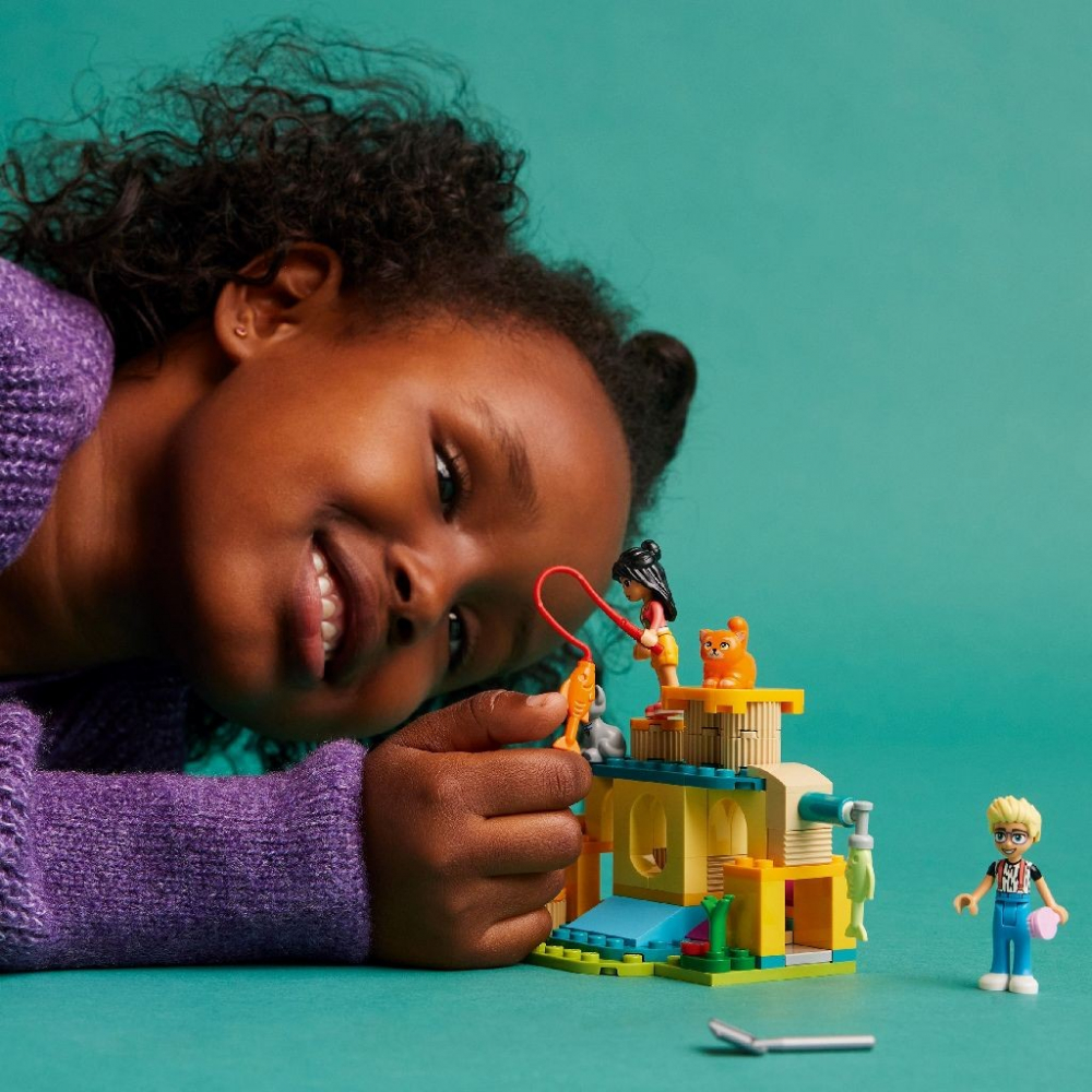 LEGO FRIENDS AVENTURI PE TERENUL DE JOACA PENTRU PISICI 42612 [3]