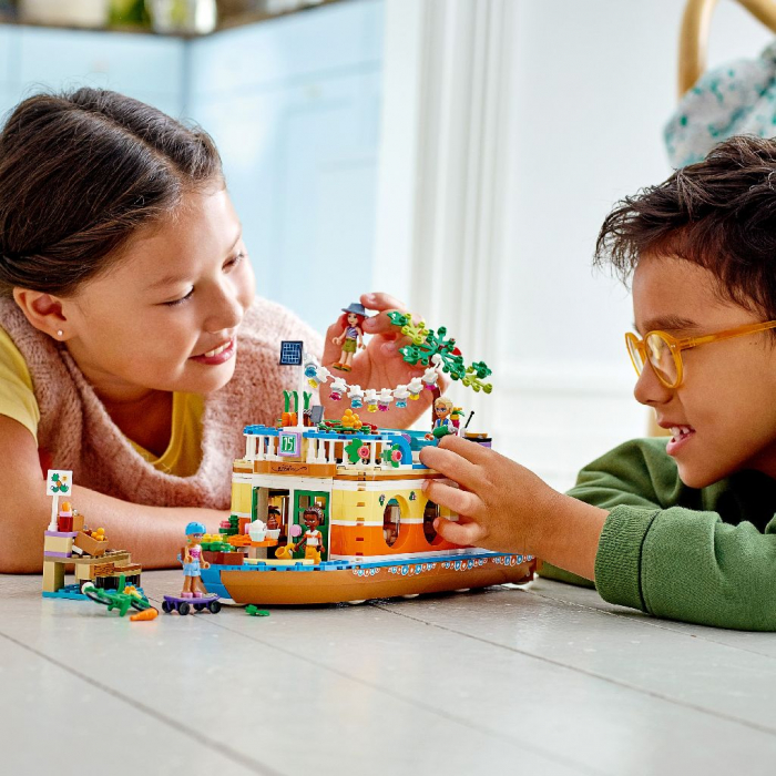 LEGO Friends Casuța Plutitoare 41702  [4]