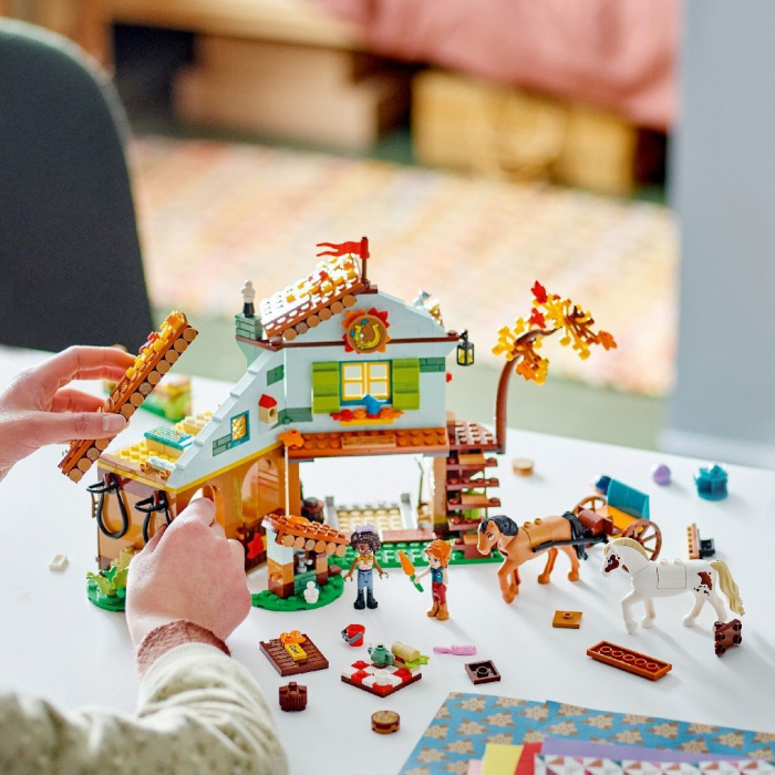 Lego friends grajdul pentru cai al lui autumn 41745 [4]