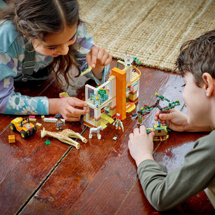 LEGO Friends Salvarea Animalelor Sălbatice cu Mia 41717 [3]