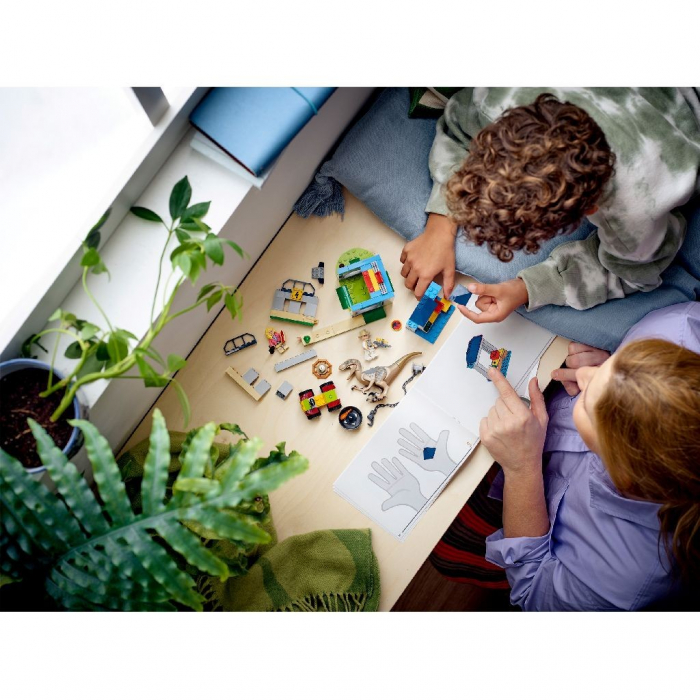 LEGO Jurassic World Evadarea unui Velociraptor 76957  [4]