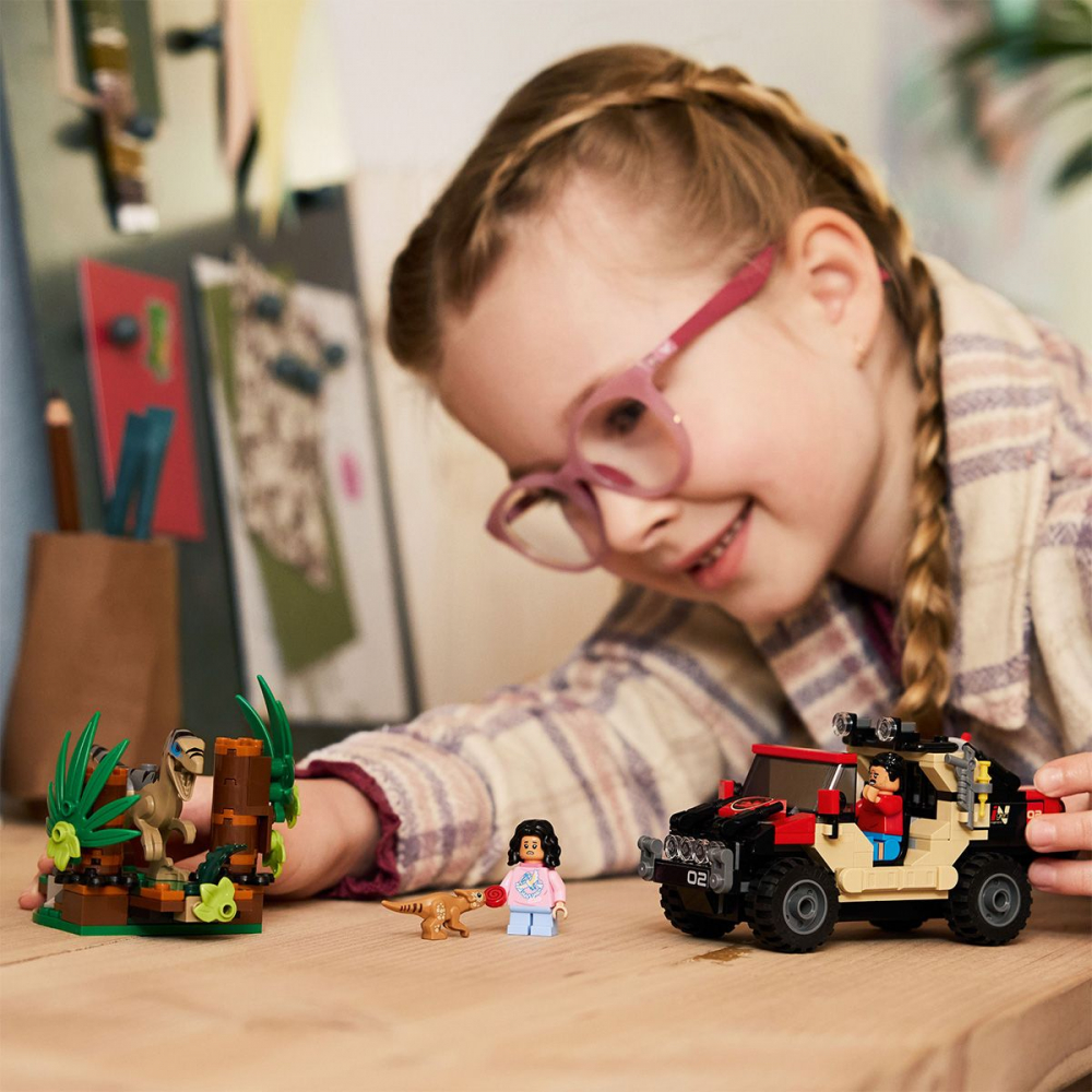 LEGO JURASSIC WORLD RENASTEREA EVADARE OFF-ROAD DIN CALEA UNUI VELOCIRAPTOR 76972 [3]