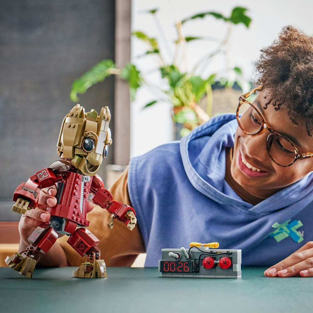 LEGO MARVEL GROOT IN UNIFORMA RAVAGER 76341 [4]