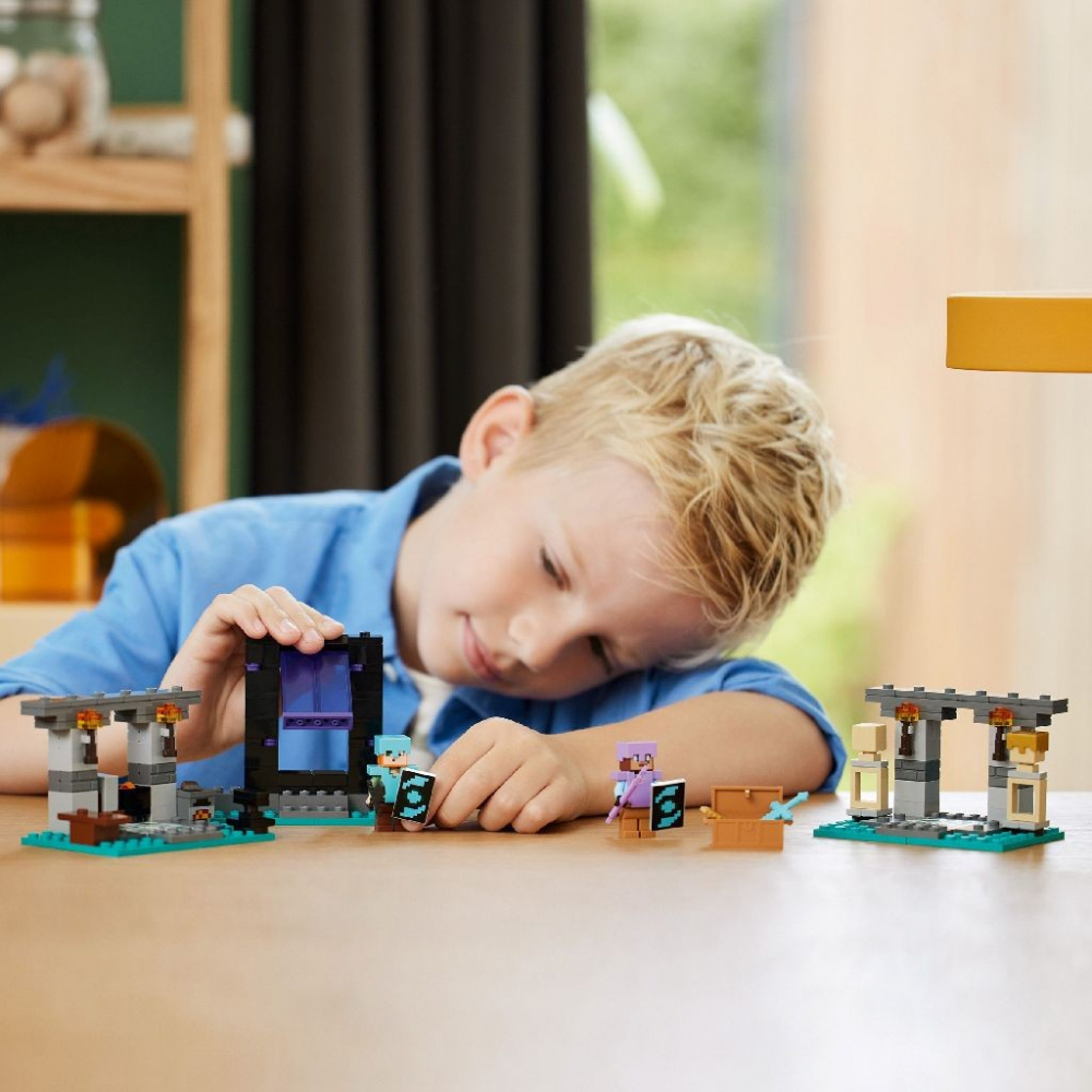 LEGO MINECRAFT ARMURARIA 21252 [3]
