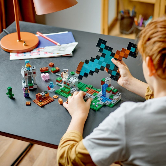 Lego minecraft avanpostul sabiei 21244 [4]