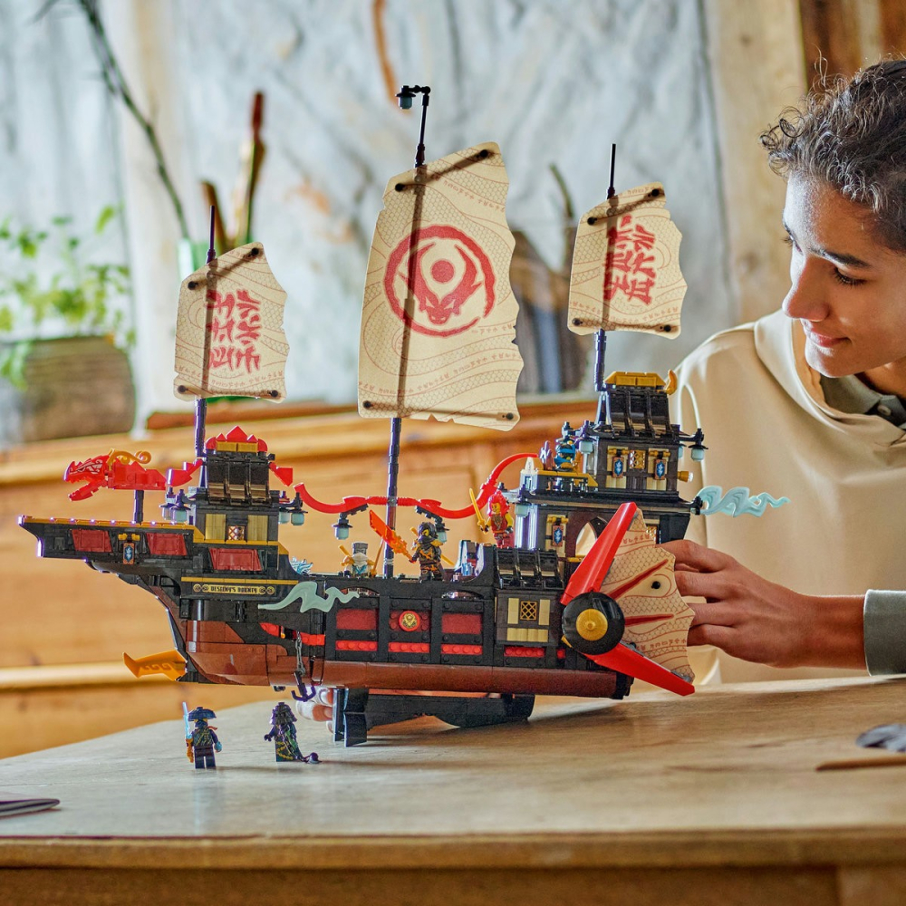 LEGO NINJAGO NAVA BOUNTY A TEMPLULUI 71848 [4]