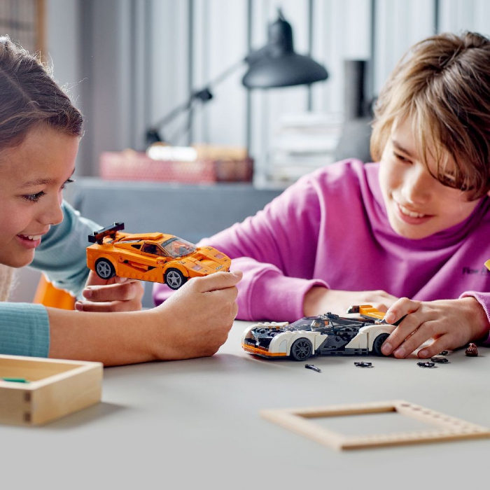 LEGO Speed Champions McLaren Solus GT și McLaren F1 LM 76918 [3]