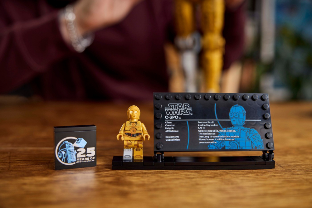 LEGO STAR WARS C-3PO 75398 [9]