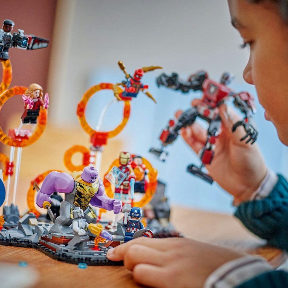 LEGO SUPER HEROES RAZBUNATORII SFARSITUL JOCULUI BATALIA FINALA 76323 [5]