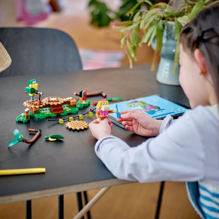 LEGO Super Mario Set de Extindere Concertul lui Dixie Kong în Junglă 71421 [3]