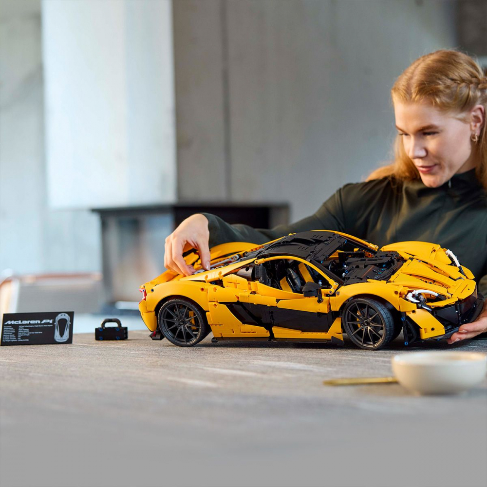 LEGO TECHNIC MCLAREN P1 42172 [4]