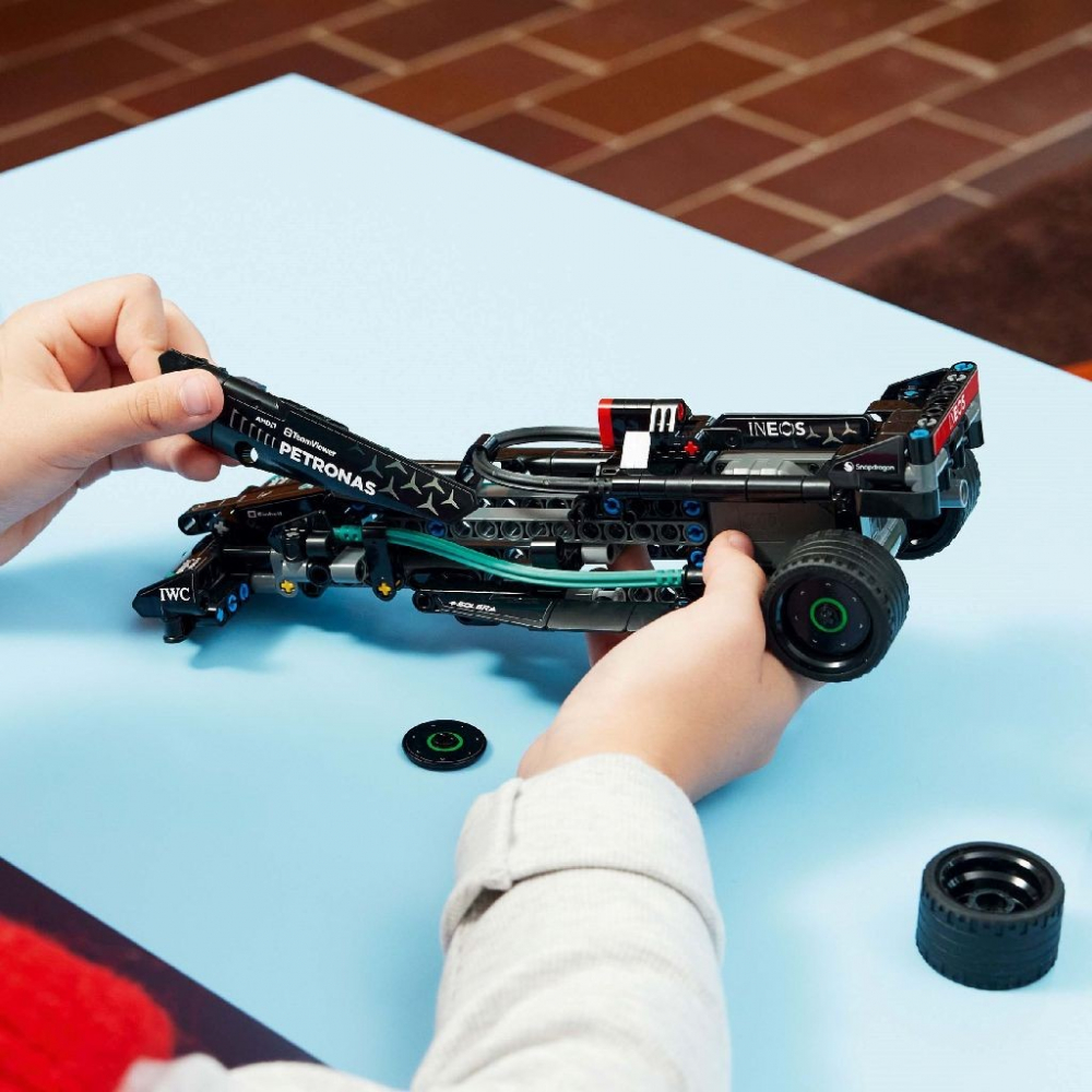 Lego Technic Mercedes-Amg F1 W14 E Performance Pull Back 42165 [4]