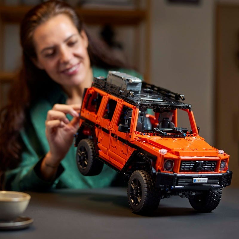 LEGO TECHNIC MERCEDES BENZ G 500 PROFESSIONAL LINE 42177 [7]