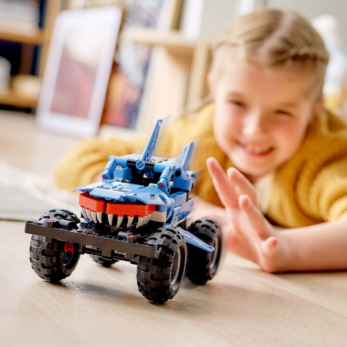 LEGO TECHNIC Monster Jam Megalodon 42134  [4]