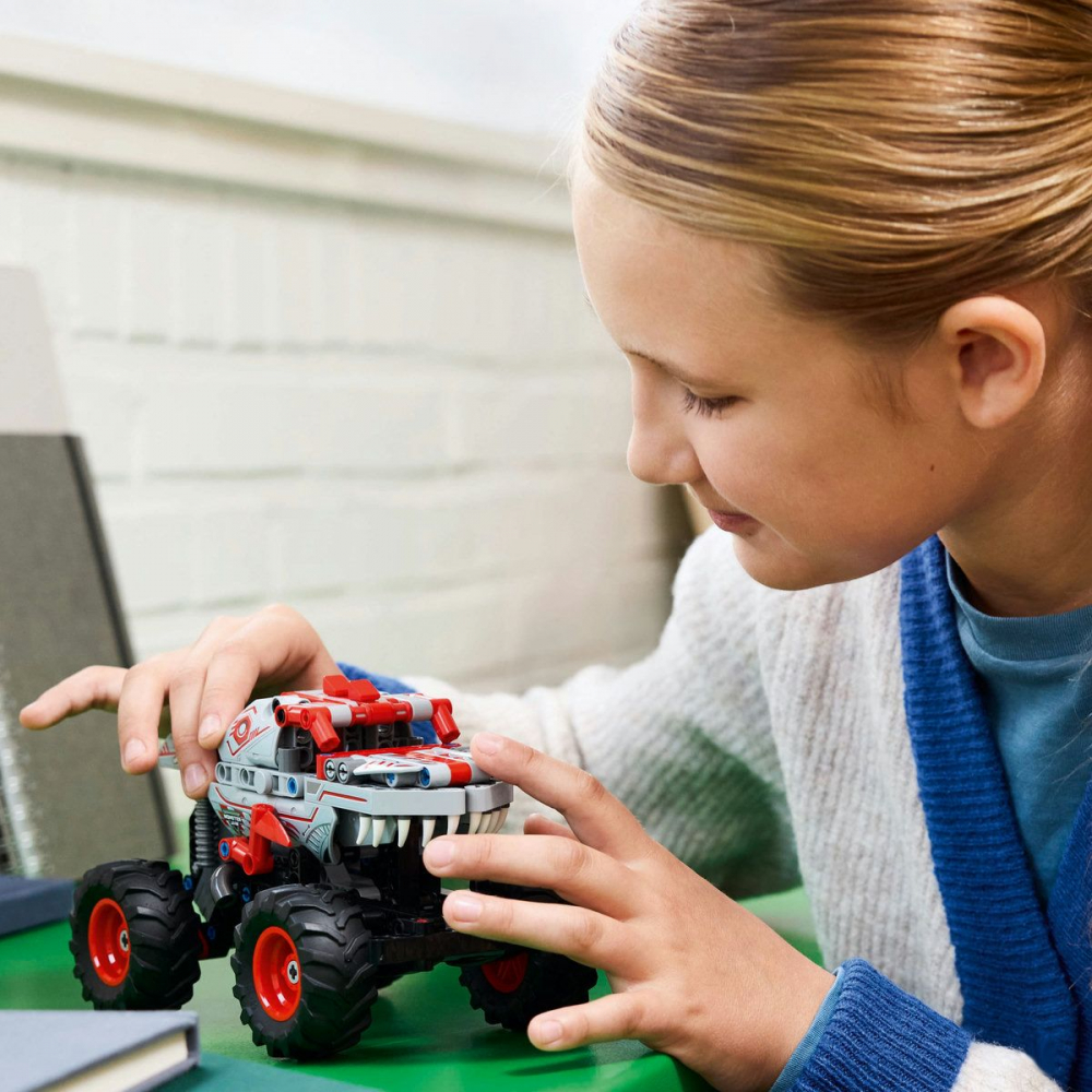 LEGO TECHNIC MONSTER JAM THUNDERROARUS PULL-BACK 42200 [4]