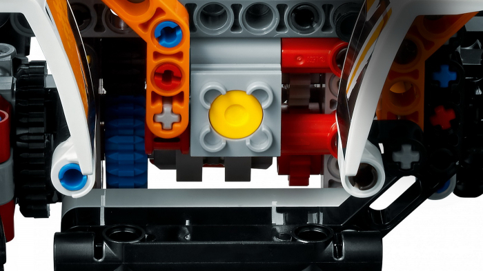 LEGO Technic Vehicul de Teren 42139  [8]