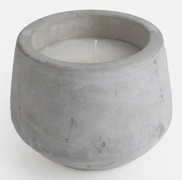 Lumanare citronella in ghiveci din ciment, 910 g, 9x10.5 cm