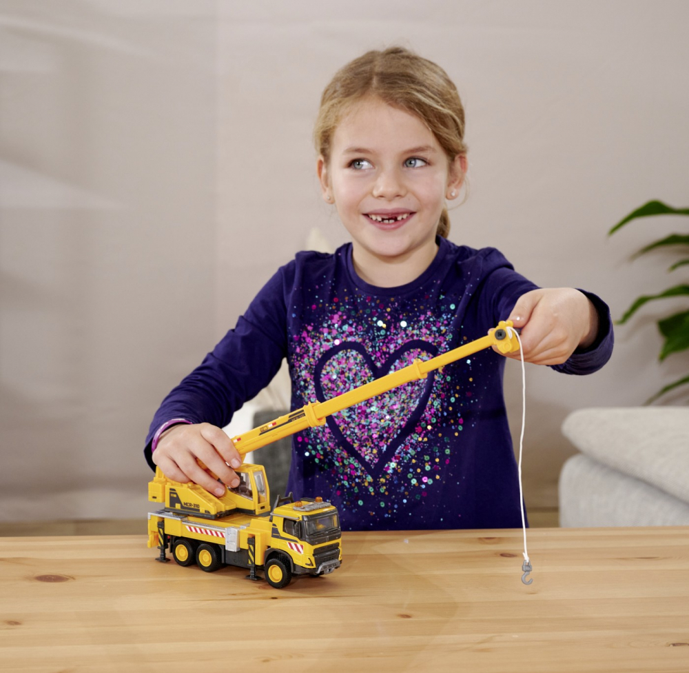 Majorette Volvo Camion Cu Macara [3]
