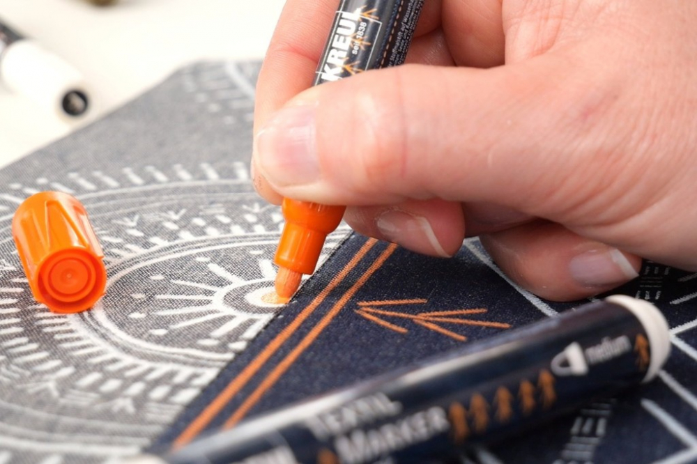 Marker Kreul Opak pentru textile Opak Kreul,varf mediu 2-4 mm, 13 culori [3]