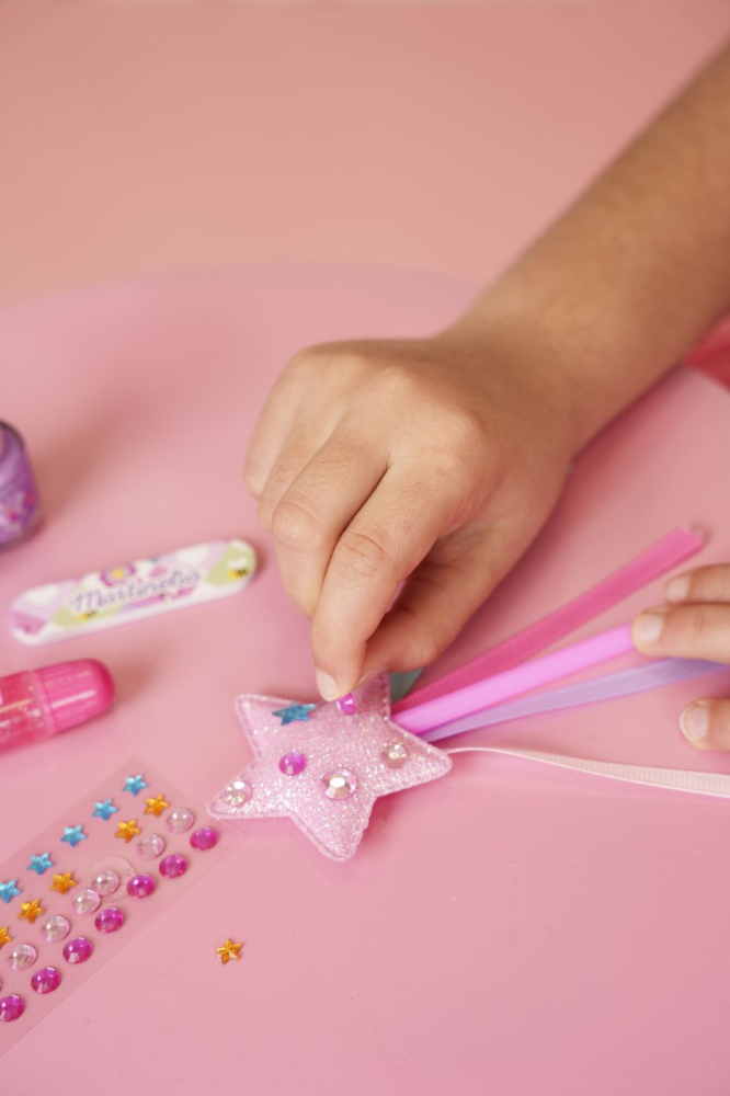 MARTINELIA FAIRY THINGS SET STRALUCITOR MAINI SI UNGHII [4]