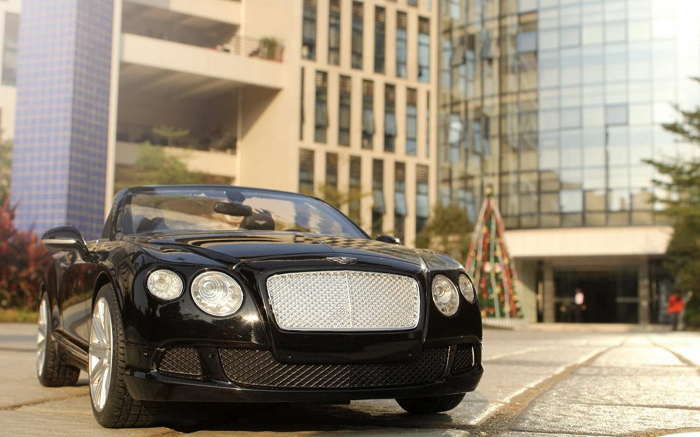 Masina cu telecomanda bentley continetal gt negru cu scara 1 la 12 [5]